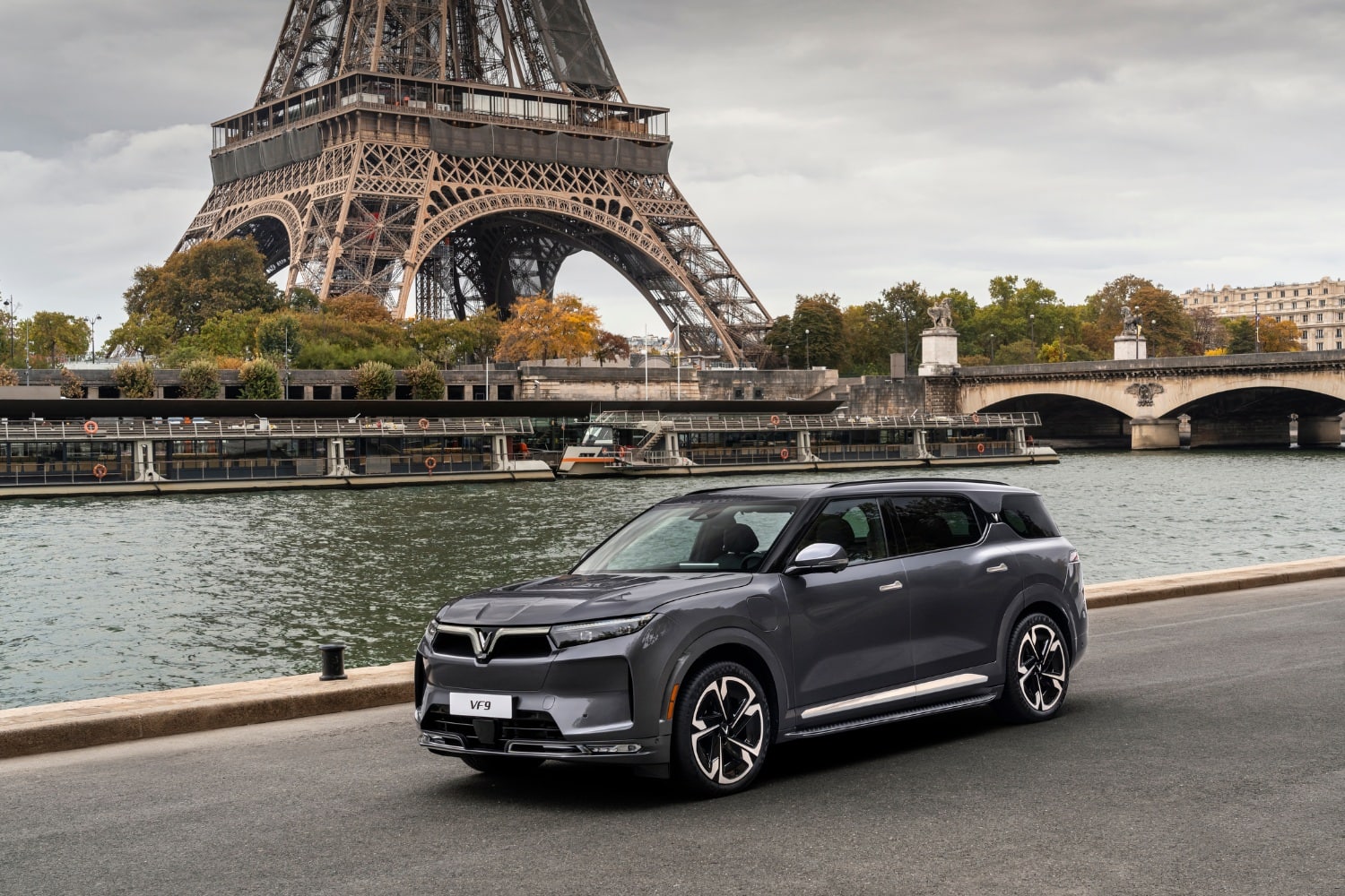 Les SUV de plus d'une tonne paieront plus cher leur stationnement à Paris... même électriques !