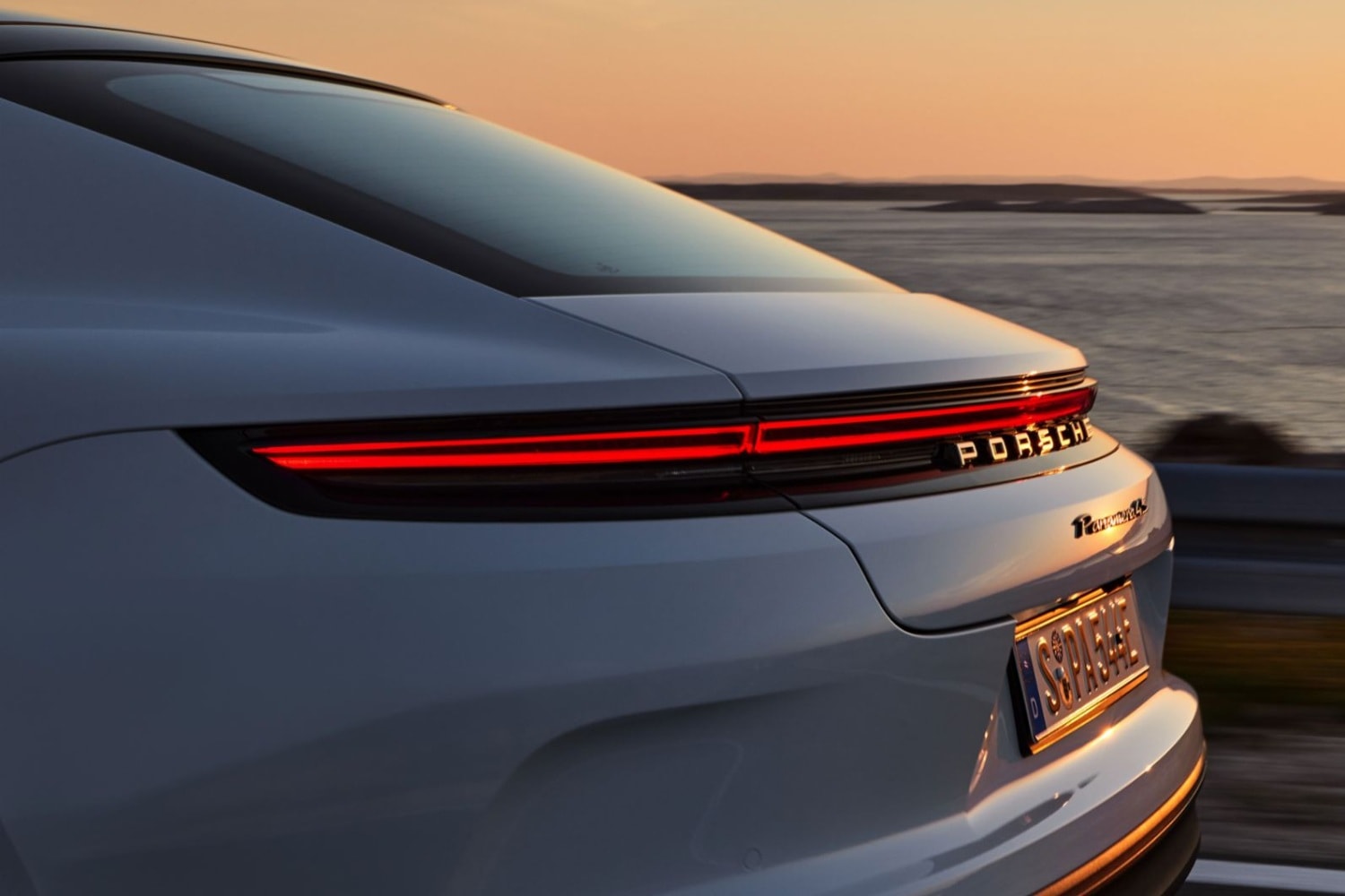 1708504804 292 Plus puissant et plus propre La Porsche Panamera recoit de