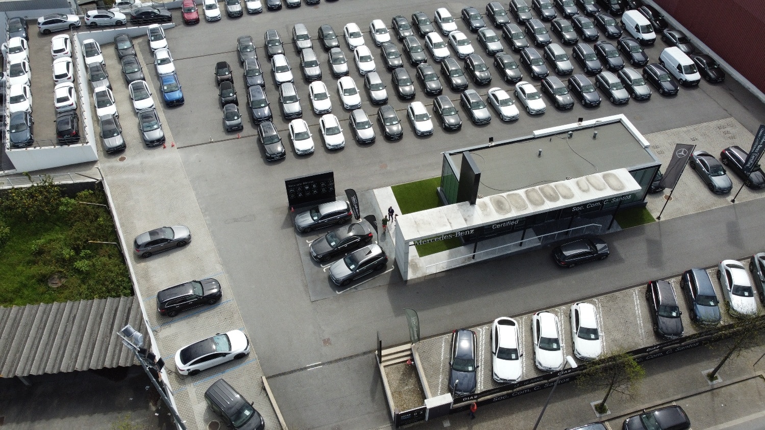 1708605605 826 La societe C Santos organise une nouvelle Journee certifiee Mercedes Benz