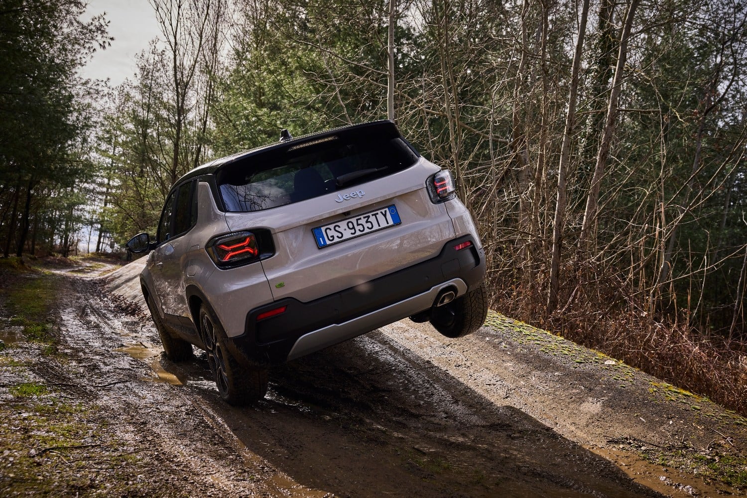 1710844144 45 Avec versions et prix La Jeep Avenger obtient une version