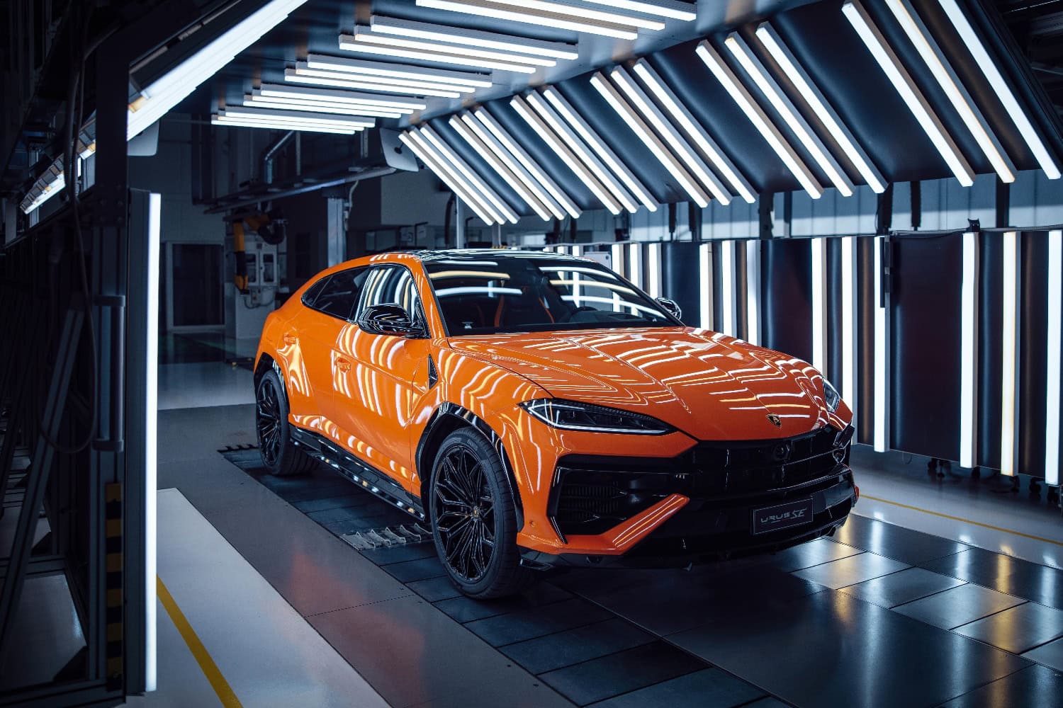 1714141756 585 Le plus puissant de la famille Lamborghini Urus a deja