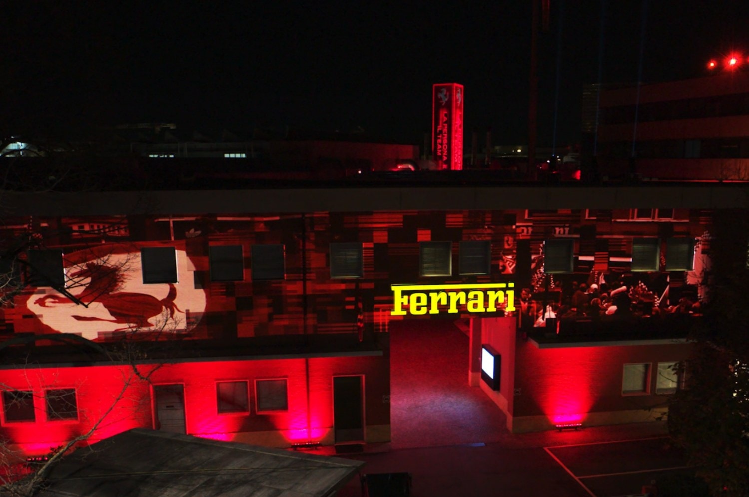 L'usine emblématique de Maranello disposera d'une nouvelle ligne d'assemblage, dédiée aux véhicules hybrides et électriques