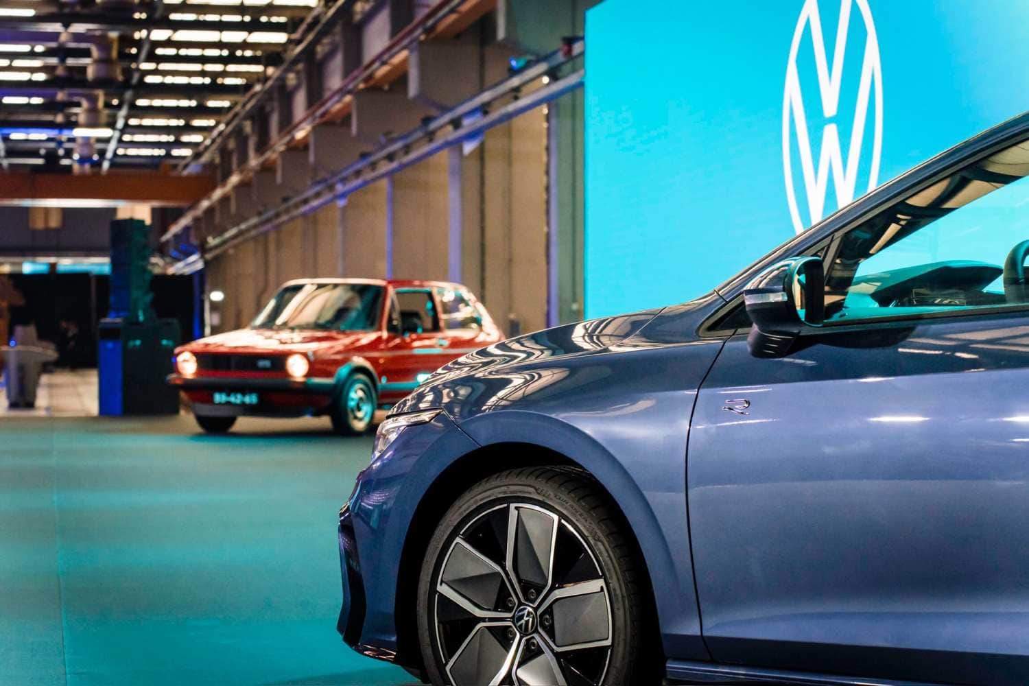 1719490889 685 La nouvelle Volkswagen Golf est accompagnee de la Passat et