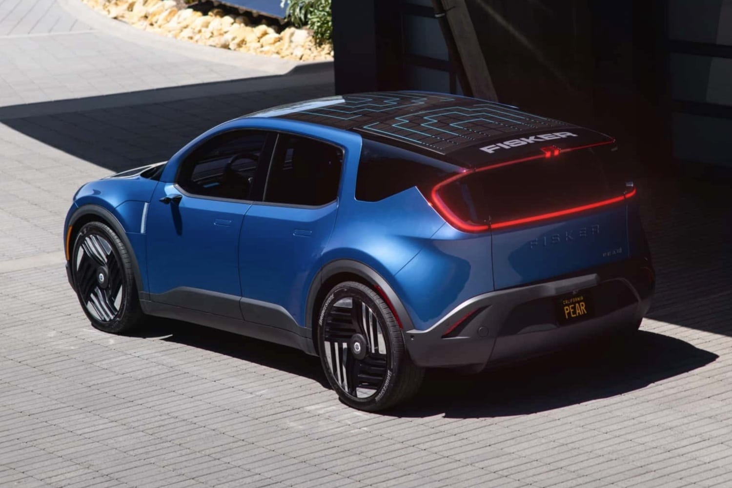 La Pear a été présentée comme le deuxième modèle de Fisker, une berline électrique, qui devrait arriver sur le marché en 2025.  