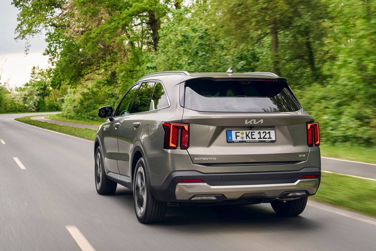1720599686 304 Fini le diesel Kia Sorento renouvelle avec lhybride et le