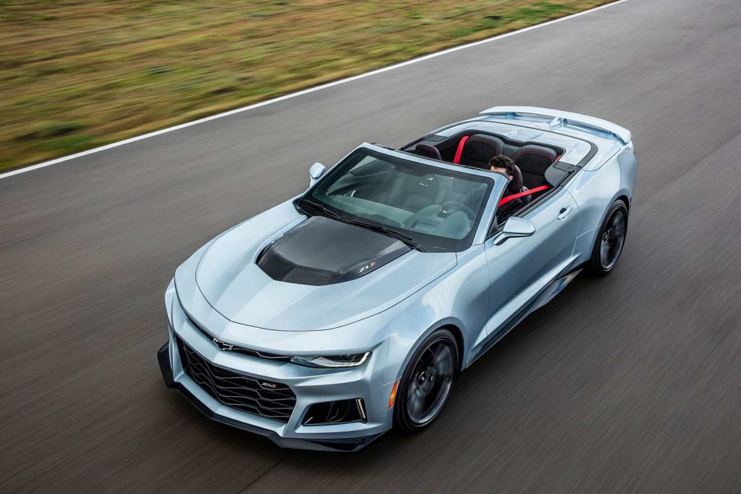 1723803633 523 Avec quatre places Decouvrez les dix cabriolets les plus