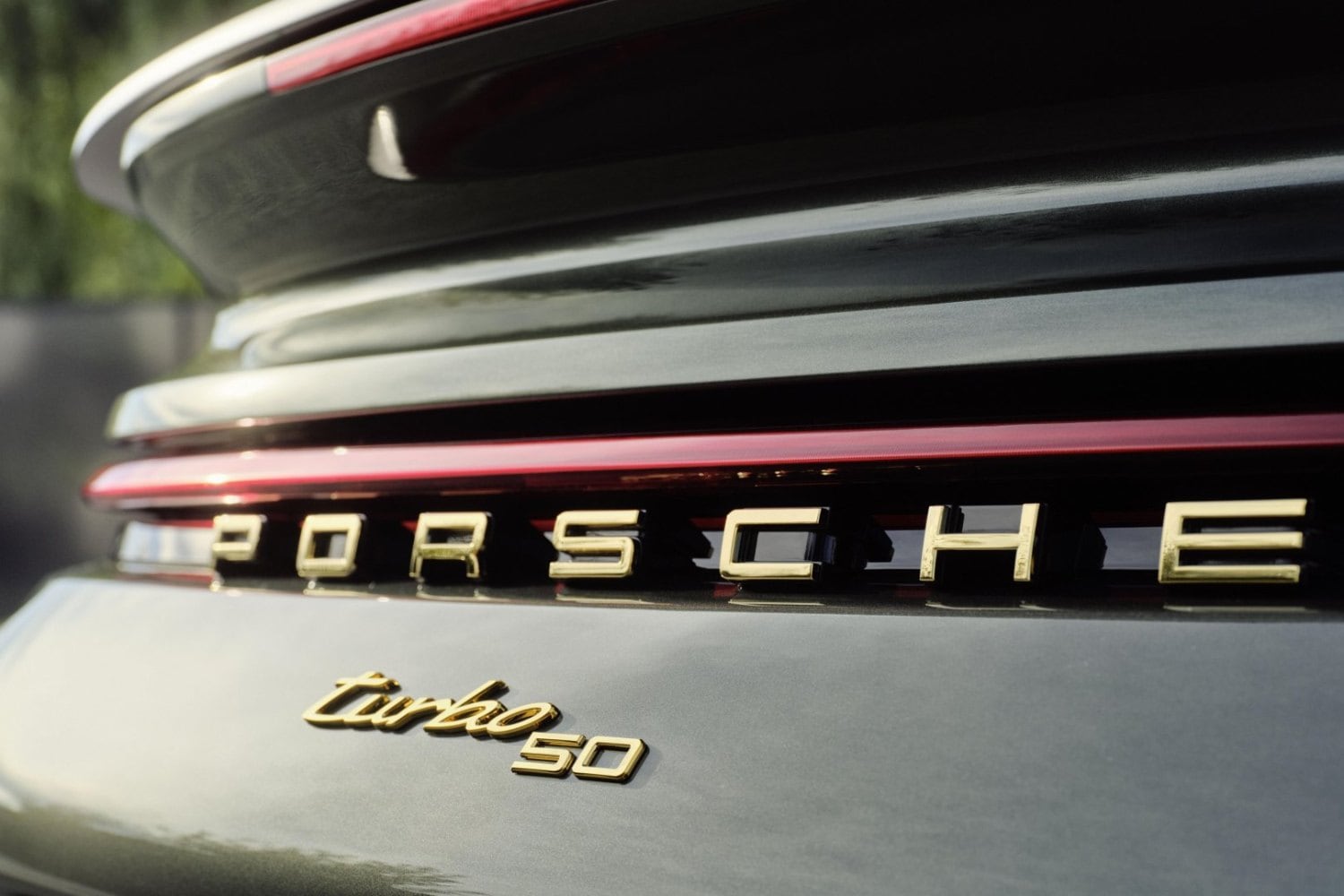 1723969230 40 1974 unites Porsche vous invite a celebrer les 50 ans