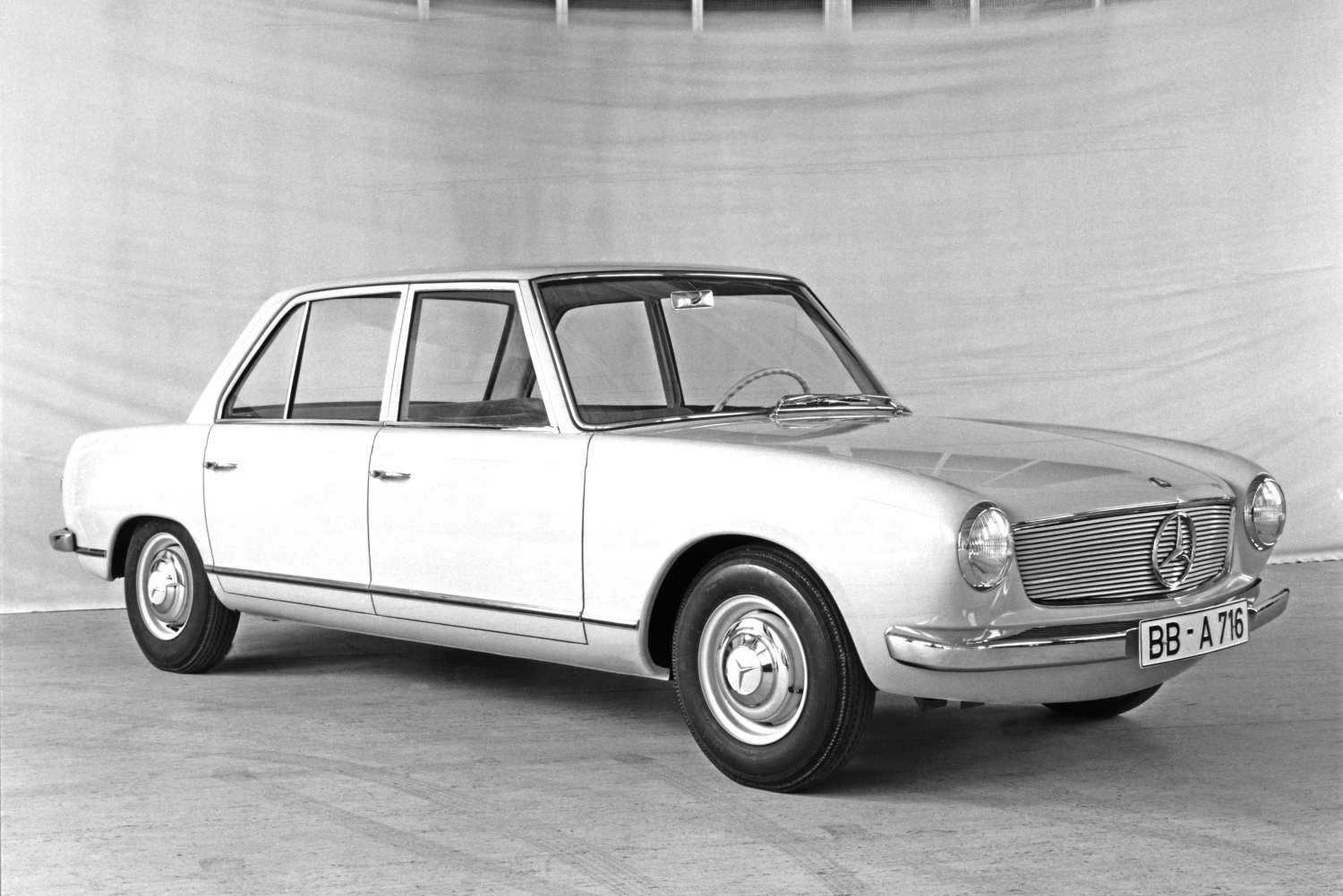 1724667630 255 Saviez vous que Mercedes possedait autrefois Audi et a presque achete