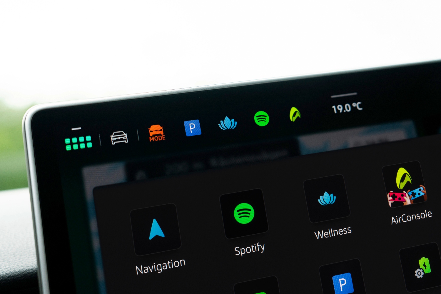 Versions et prix. Volkswagen ID.7 Tourer, c'est l'espace et le confort Bien équipé de série, l'ID.7 Tourer tente ainsi de justifier un prix qui la place plus proche des entreprises que des particuliers.