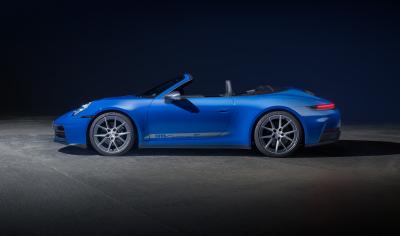 Porsche 911 Carrera T Cabriolet 992.2 - côté