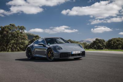 Porsche 911 Carrera GTS 992.2 - avant