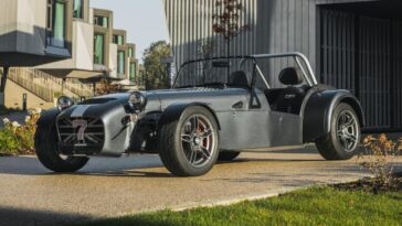 La Caterham Seven CSR Twenty est la façon dont Caterham fabrique une voiture de luxe