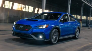 La Subaru WRX tS coûte 45 705 $, mais n'est toujours pas une STI