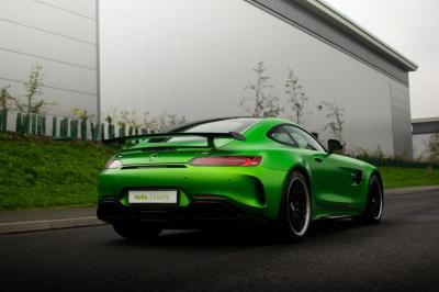 La Mercedes-AMG GT R est désormais une « bonne affaire » Mercedes-AMG GT R