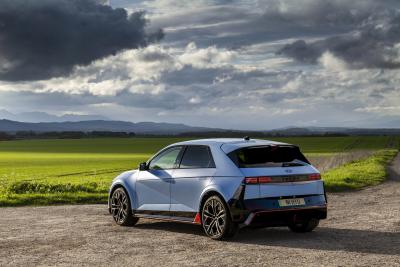 Hyundai Ioniq 5 N - arrière