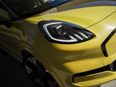 Le Ford Puma Gen-E est un Ford Puma, mais électrique Ford Puma Gen-E - détail avant