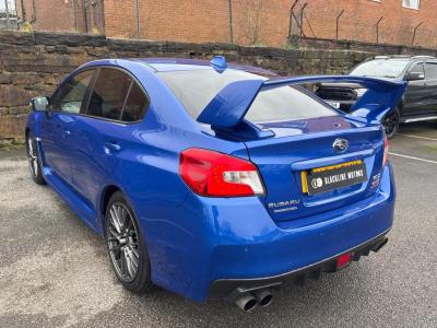 Subaru WRX STI - arrière