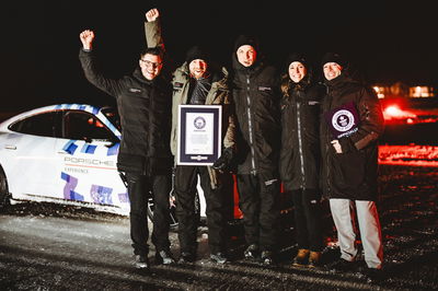 Porsche célèbre le record du monde Taycan GTS Drift