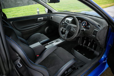 Prodrive P25, intérieur