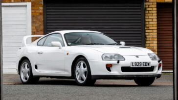 Combien paieriez-vous pour ce stock, Toyota Supra Twin-Turbo?
