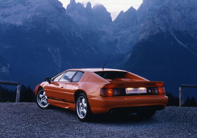Lotus Esprit x180 - arrière