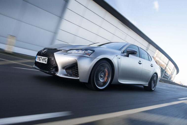 Le Lexus GS F est loin d'être parfait, mais j'en veux toujours un Le Lexus GS F est loin d'être parfait, mais j'en veux toujours un