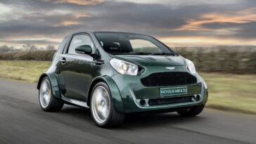 C'est maintenant votre chance de posséder un V8 Aston Martin Cygnet
