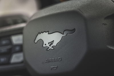 Ford Mustang Dark Horse - Détail intérieur