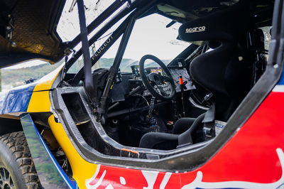 Peugeot 2008 DKR - intérieur