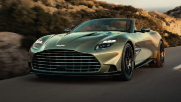 L'Aston Martin Vanquish Volante est un sèche-cheveux 214 mph V12