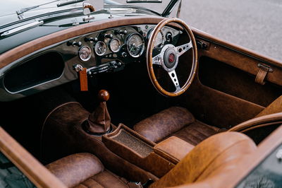 Frontline MGA Factory Edition - Intérieur