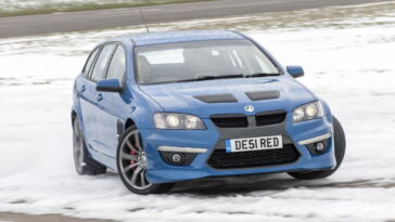 Voitures que vous avez oubliées: Vauxhall vxr8 Tourer Voitures que vous avez oubliées: Vauxhall vxr8 Tourer