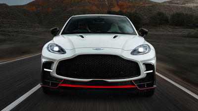 Aston Martin DBX S, avant