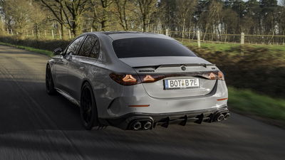 Brabus pompe la Mercedes-AMG E53 à 690 ch Brabus Mercedes-AMG E53 Saloon - arrière