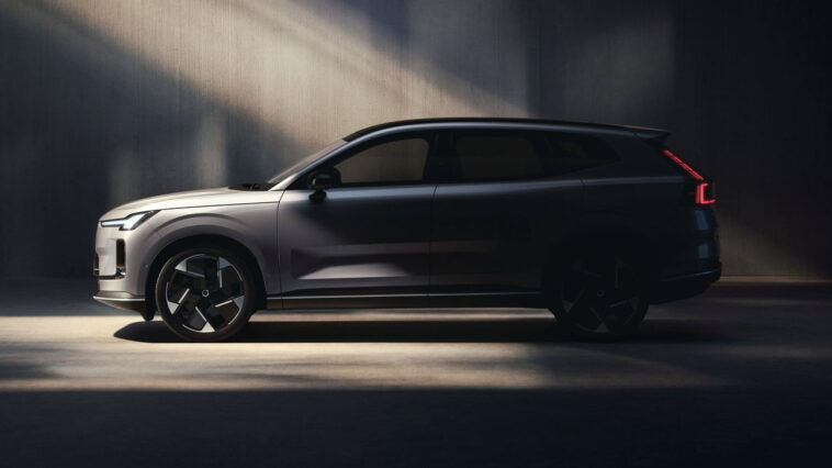 La Volvo XC70 est maintenant un SUV