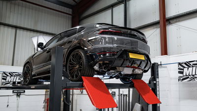 Lamborghini Urus SE avec échappement Milltek