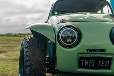 Dévoilement du Baja Bug VW Beetle restomod Tbug torsadé - détail avant