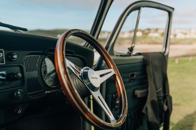 Dévoilement du Baja Bug VW Beetle restomod Tbug torsadé - intérieur