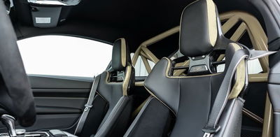 Manhart MH4 900 - intérieur