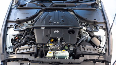 Vous pouvez acheter une nouvelle Nissan Fairlady Z au Royaume-Uni RZ34 Nissan Fairlady Z, moteur