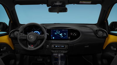 Toyota Aygo x mis à jour révélé, et il y a maintenant un GR Sport Toyota Aygo X, intérieur