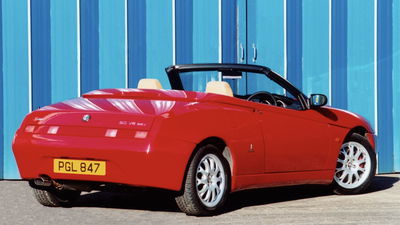 Alfa Romeo Spider (916)