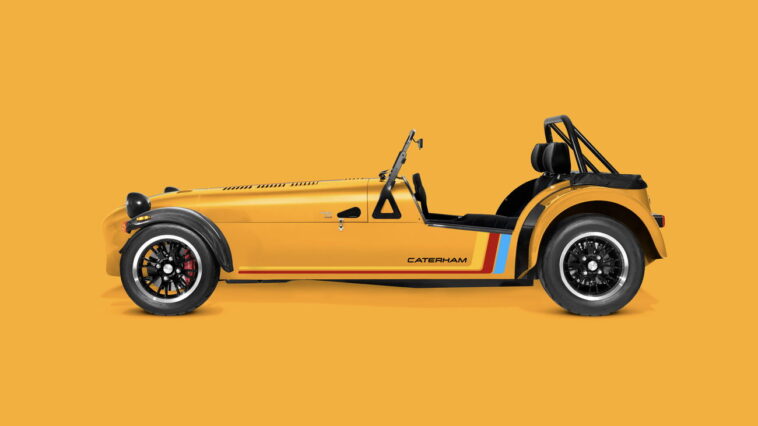 Édition spéciale Caterham Sept panneaux sur le moteur Sigma avec rayures