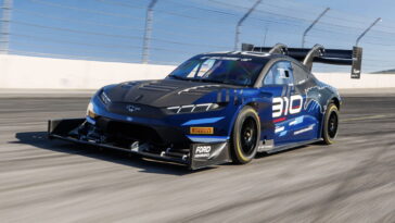 Ce Ford Mustang Mach E ultra-large affrontera Pikes Peak cette année