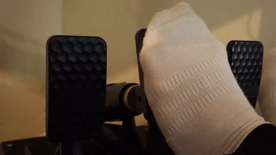 Pédale active moza mbooster