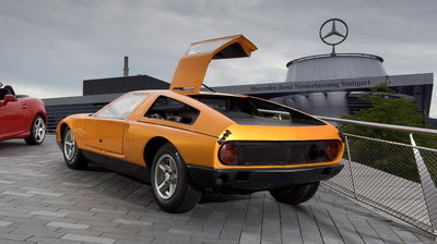 Mercedes C111 - arrière