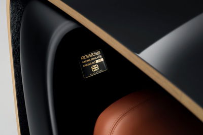 La dernière plateforme SIM de Prodrive fait presque définitivement honte à votre configuration Plaque personnalisée du simulateur Prodrive