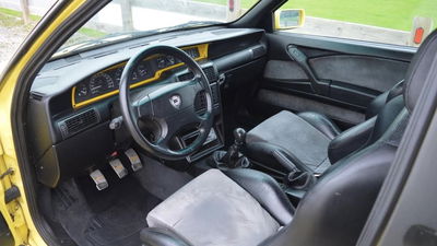 Lancia Delta Hf - intérieur