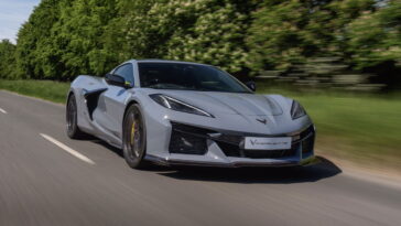 L'hybride Chevrolet Corvette E-Ray arrive au Royaume-Uni avec une conduite à droite L'hybride Chevrolet Corvette E-Ray arrive au Royaume-Uni avec une conduite à droite