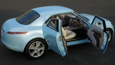 Nissan Foria - côté, portes ouvertes